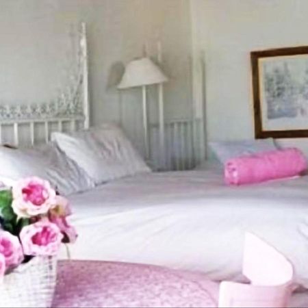 The Green Acorn Guest House Фиксбург Экстерьер фото