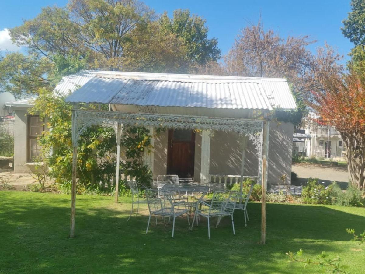 The Green Acorn Guest House Фиксбург Экстерьер фото